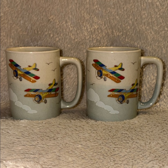 Otagiri Other - OTAGIRI Flying Biplanes Vintage Mug Set